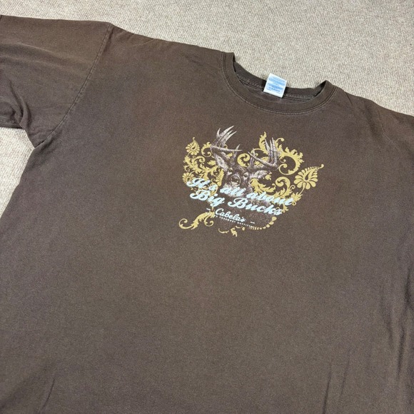 Cabela's Other - Cabelas Mens 2XL Brown Big Bucks Deer Graphic T-Shirt Gildan Ultra Cotton Tee